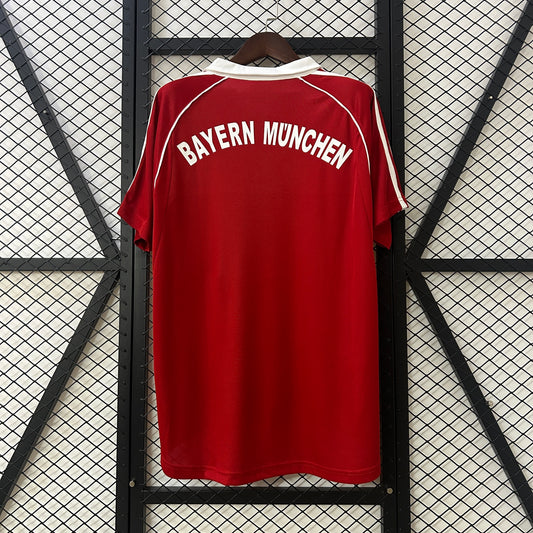 Bayern Múnich 2005-2006 | Primera equipación