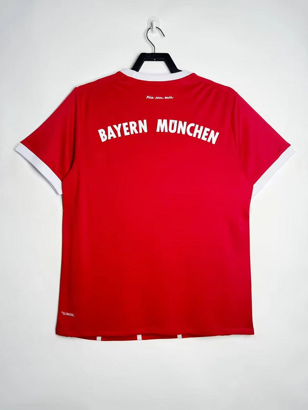 Bayern Múnich 2017-2018 | Primera equipación