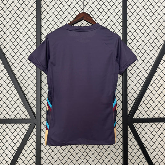 Inglaterra 2024 | Visitante Mujer