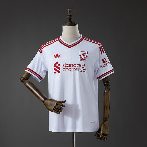 Liverpool 26/27 | Segunda Equipación
