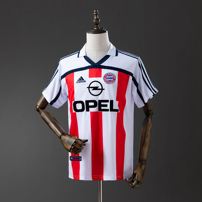 Bayern Múnich 2000-2002 | Segunda equipación