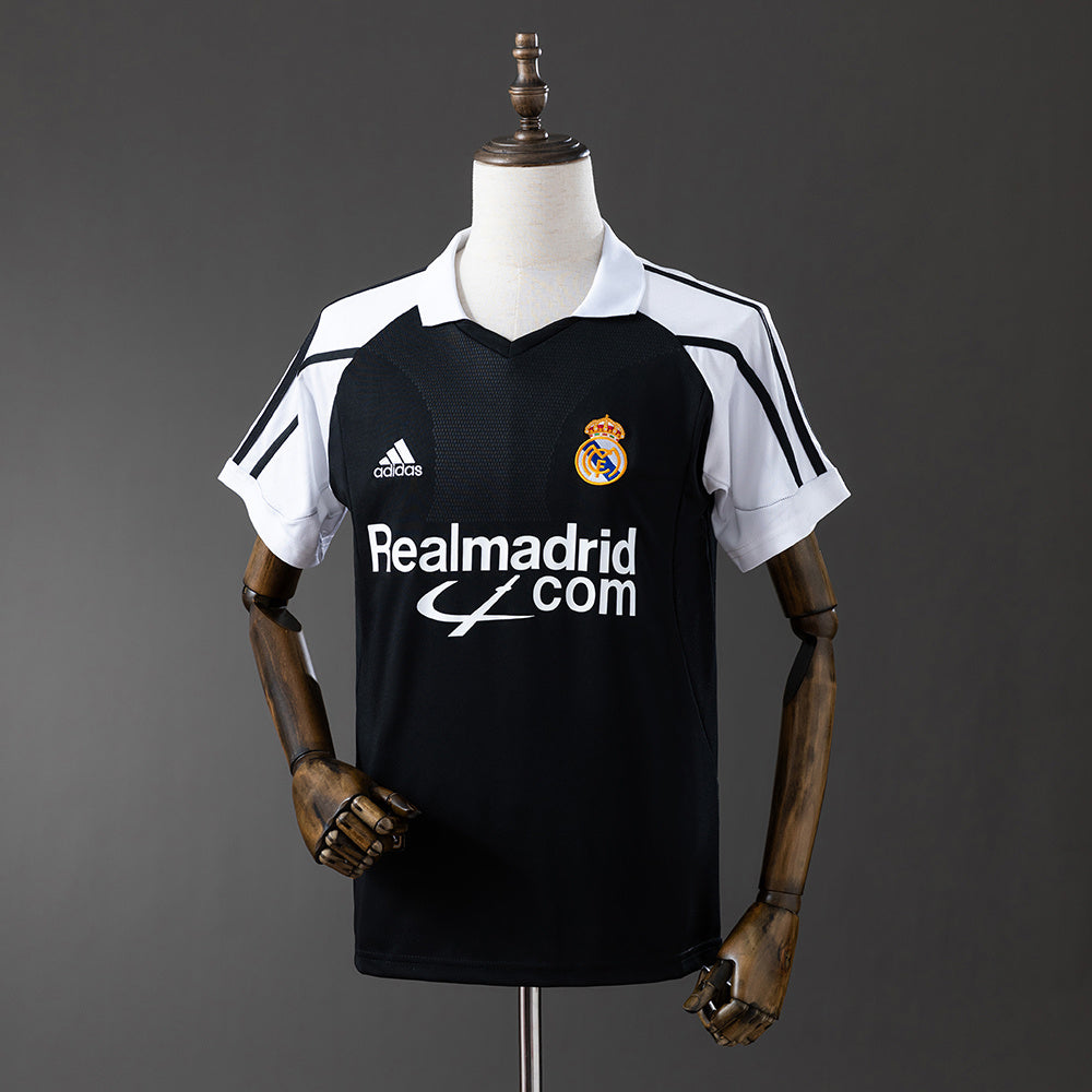 Real Madrid 2001-2002 | Segunda Equipación