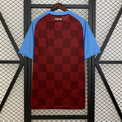 Aston Villa 2011-2012 | Primera Equipación