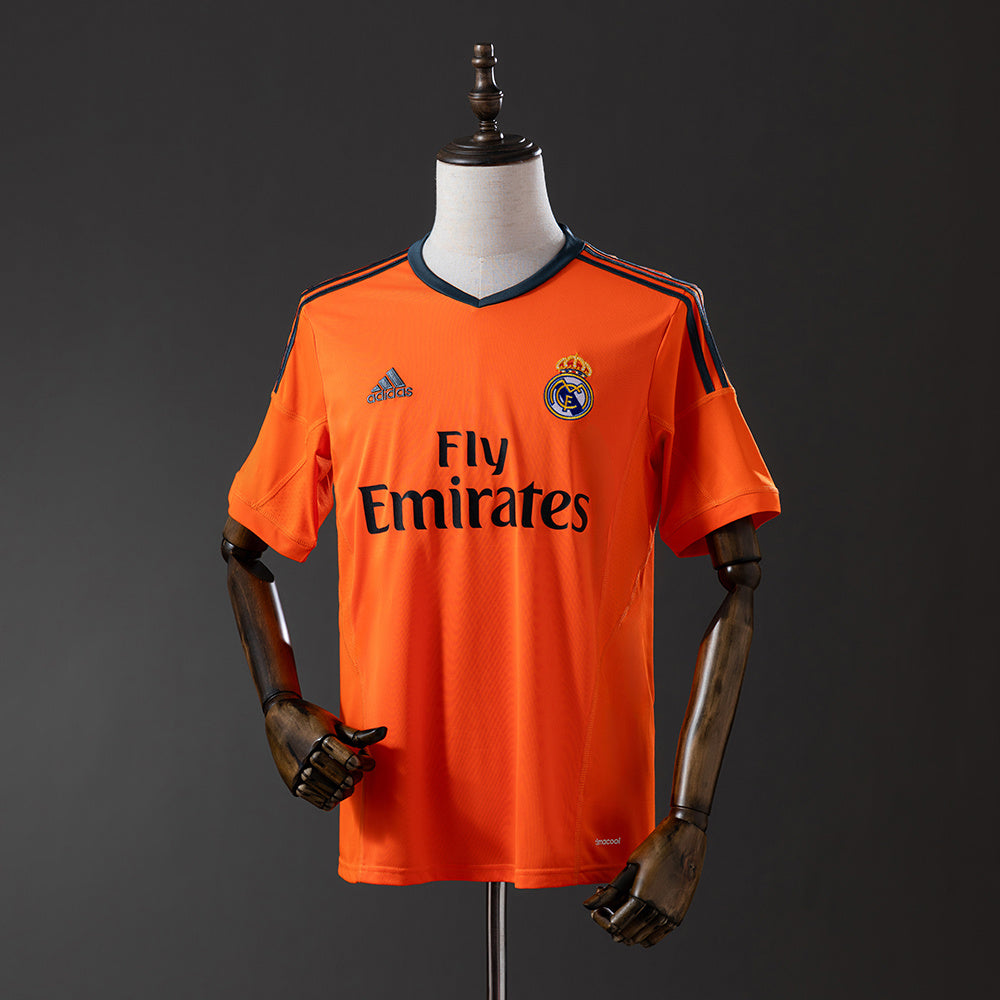 Real Madrid 2013-2014 | Tercera Equipación