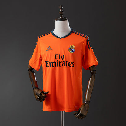 Real Madrid 2013-2014 | Tercera Equipación