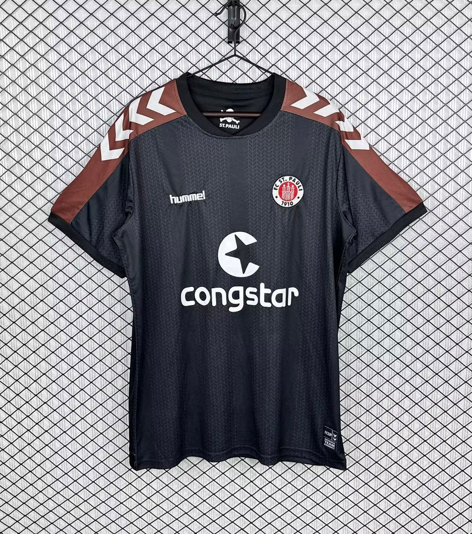 FC St. Pauli 2015-2016 | Primera equipación