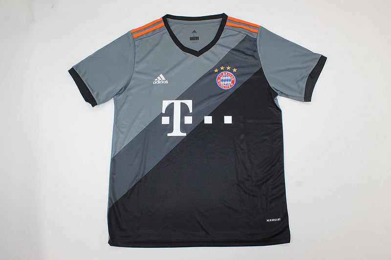 Bayern Múnich 2016-2017 | Segunda equipación