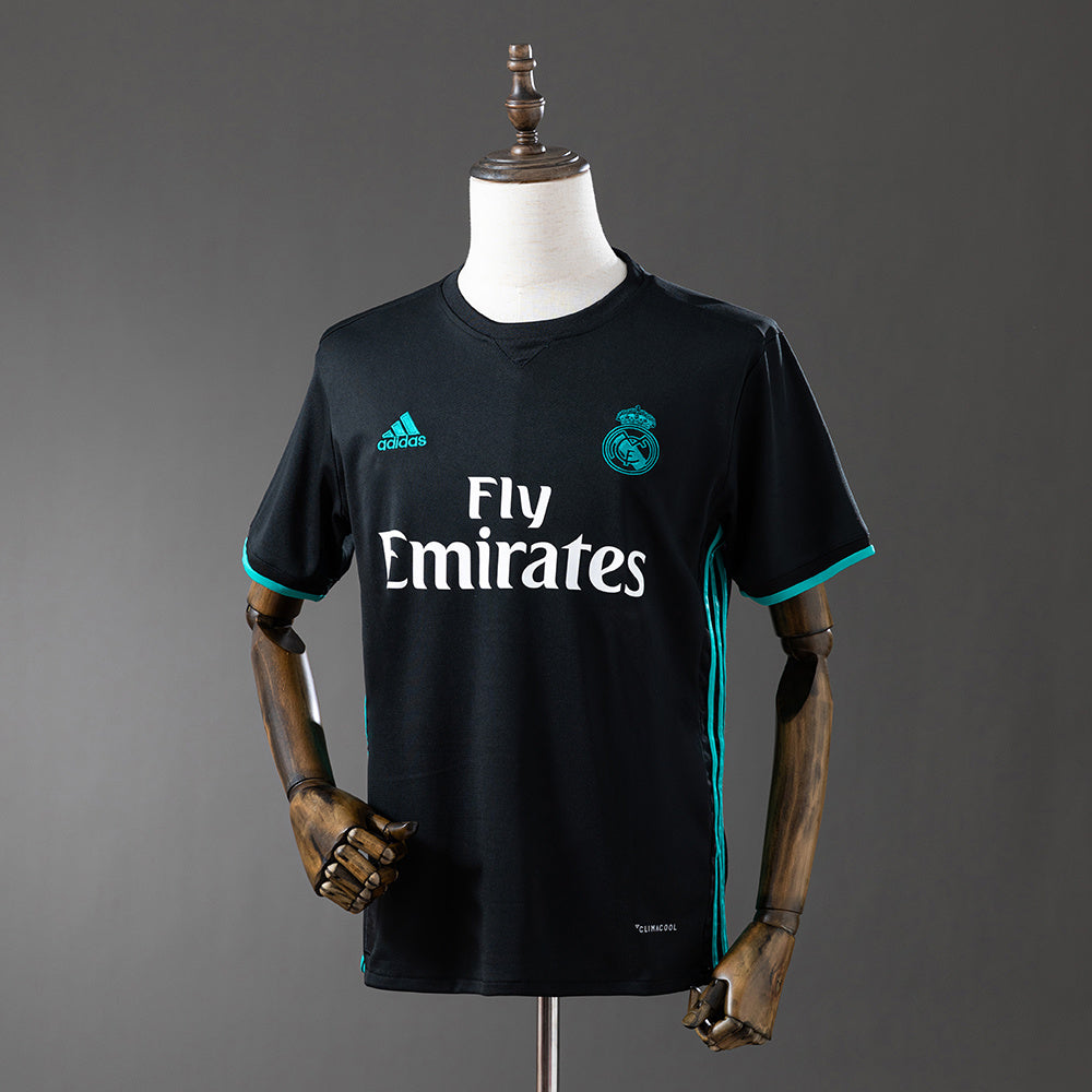 Real Madrid 2017-2018 | Segunda Equipación
