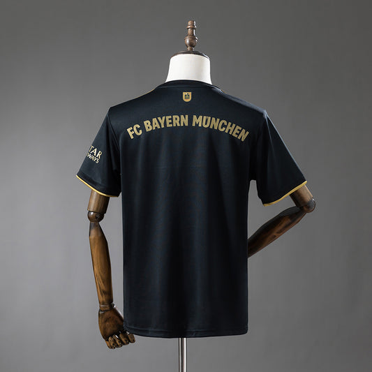 Bayern Múnich 2021-2022 | Segunda equipación