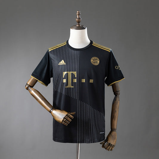 Bayern Múnich 2021-2022 | Segunda equipación