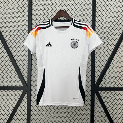 Alemania 2024  | Local Mujer