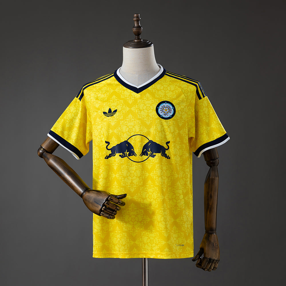 Leeds Utd. 26/27 | Segunda Equipación