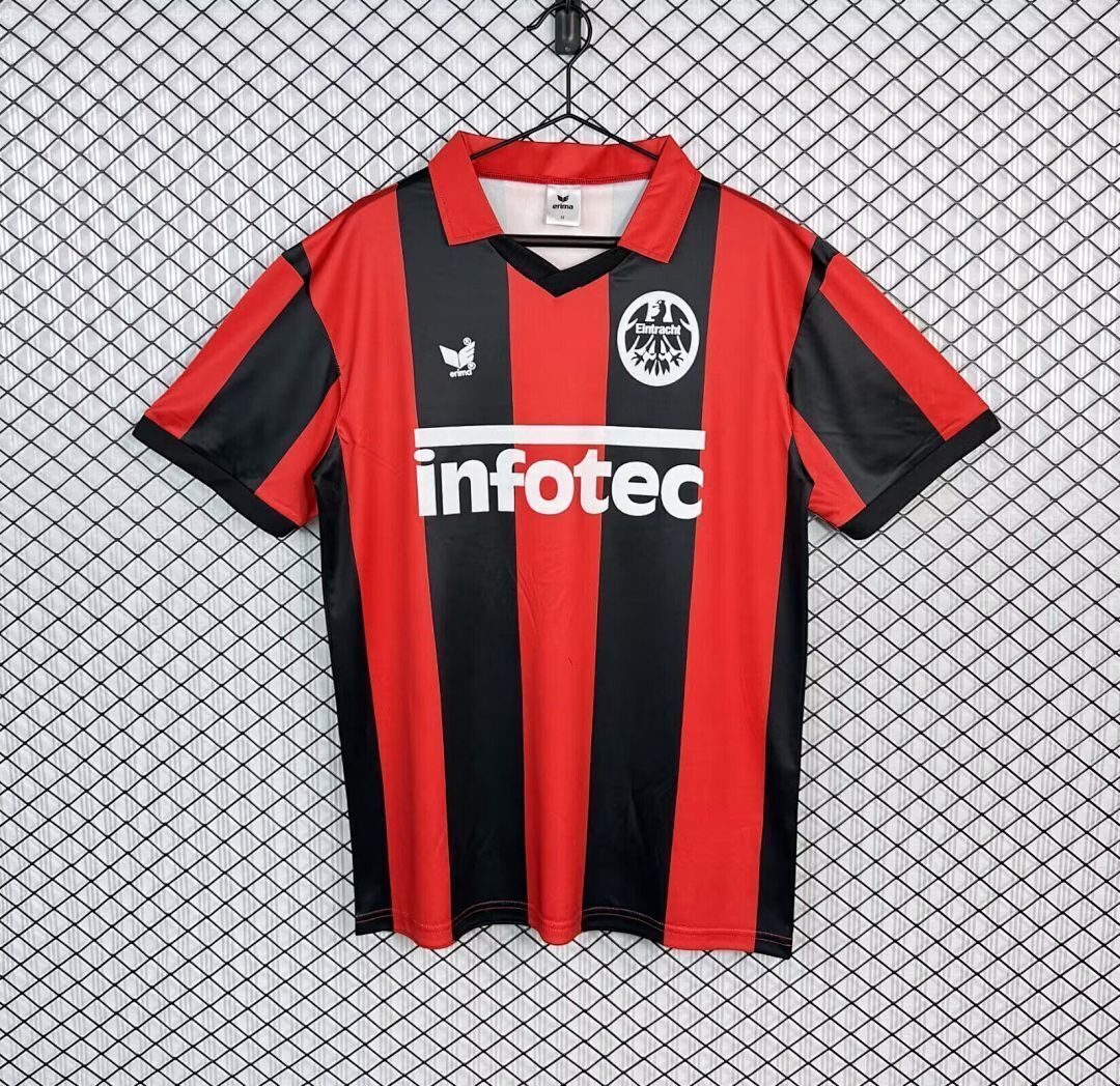 Eintracht Frankfurt 1983-1984 | Primera equipación
