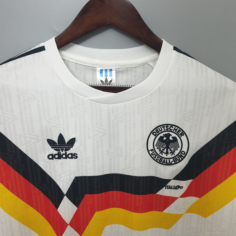 Alemania 1990 | Local