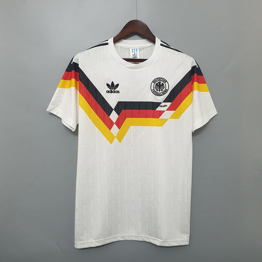 Alemania 1990 | Local
