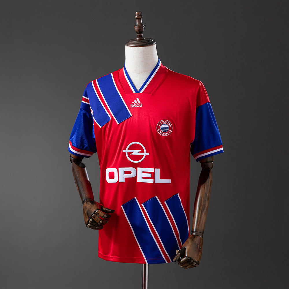 Bayern Múnich 1993-1995 | Primera equipación