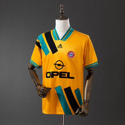 Bayern Múnich 1993-1995 | Segunda equipación