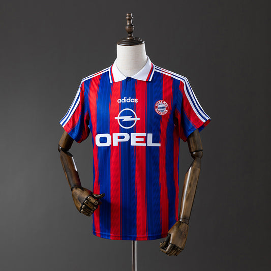 Bayern Múnich 1995-1997 | Primera equipación