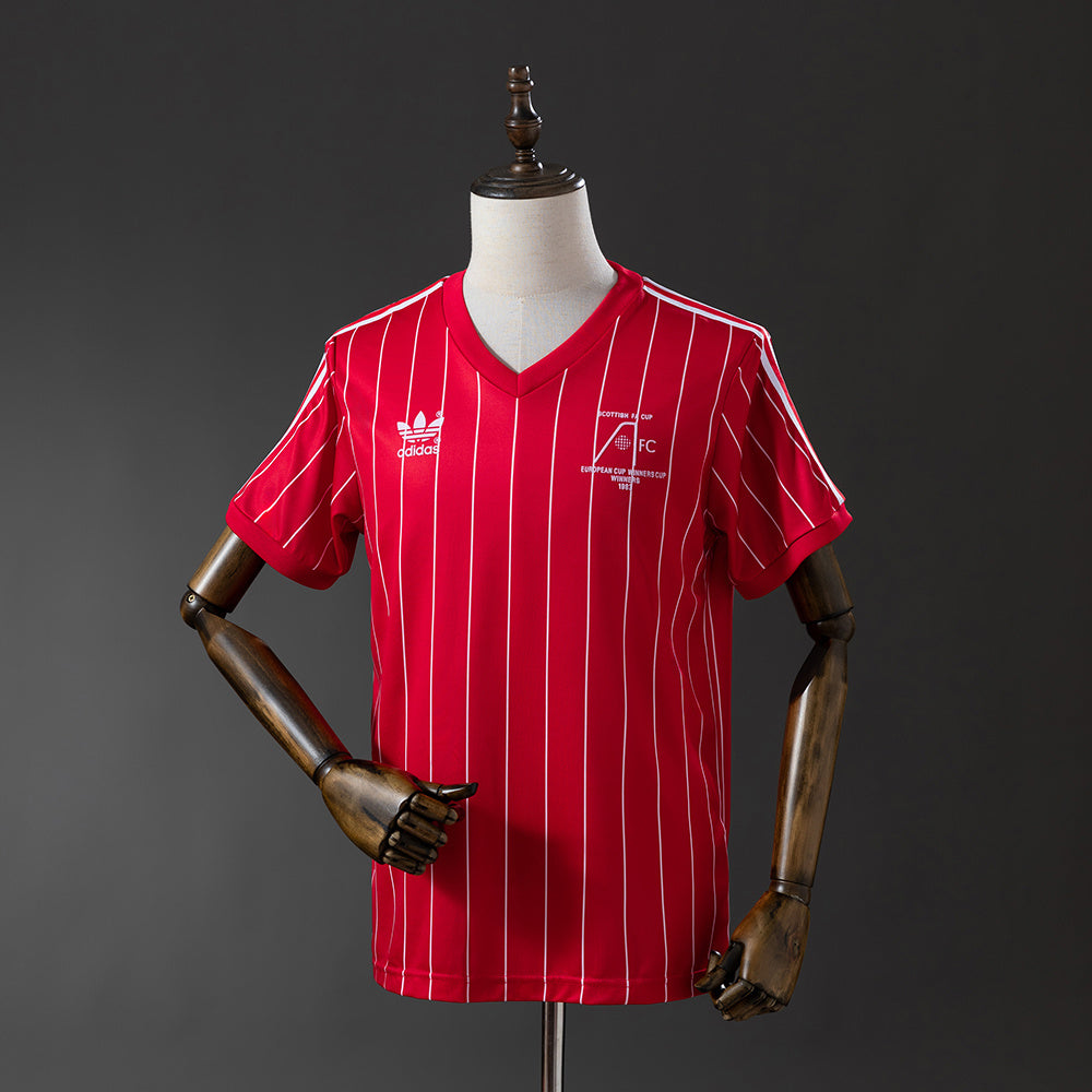 Aberdeen 1982-1983 | Primera Equipación