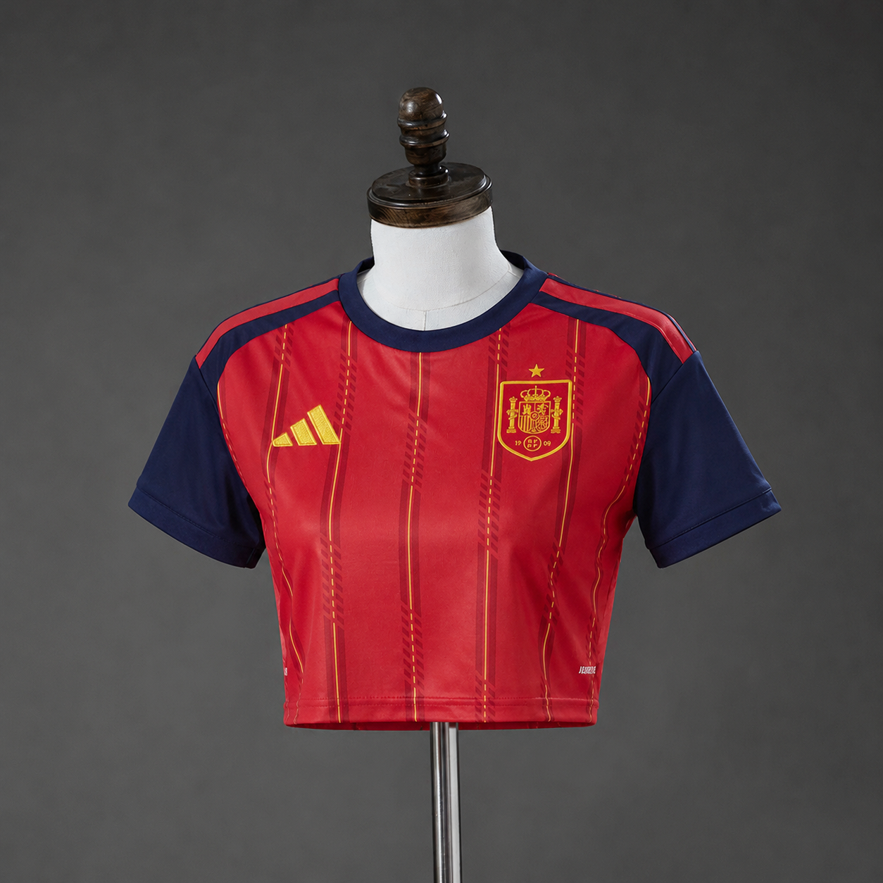 España 2026 | Crop Mujer Local