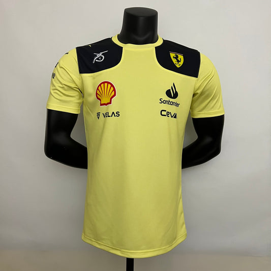Ferrari Amarilla
