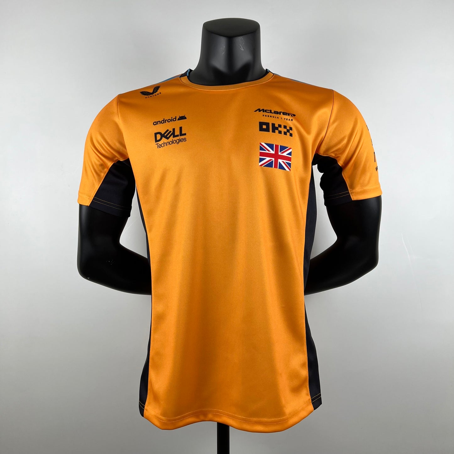 McLaren 2023 Naranja