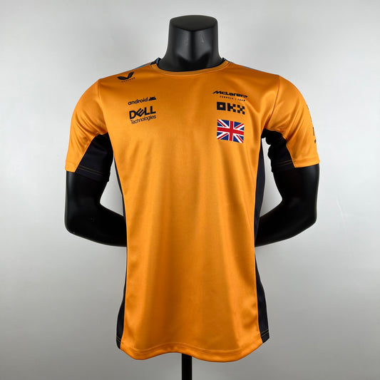 McLaren 2023 Naranja
