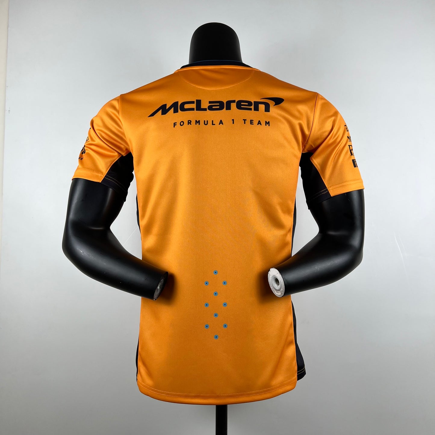 McLaren 2023 Naranja