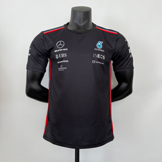 Mercedes 2023 Negra