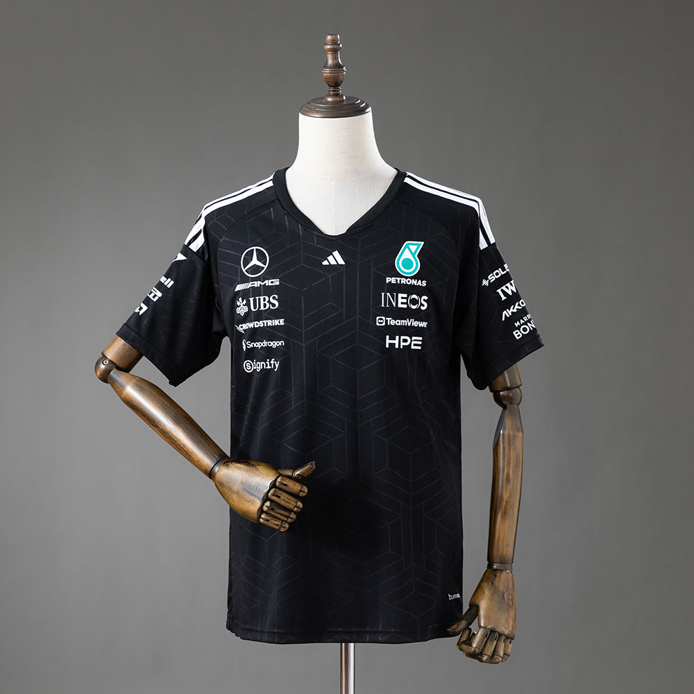 Mercedes 2026