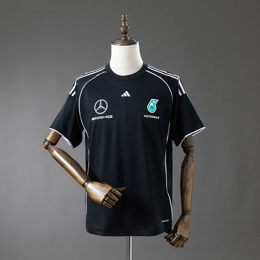 Mercedes Petronas