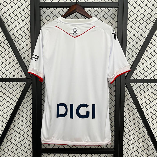 Osasuna 25/26 | Tercera equipación
