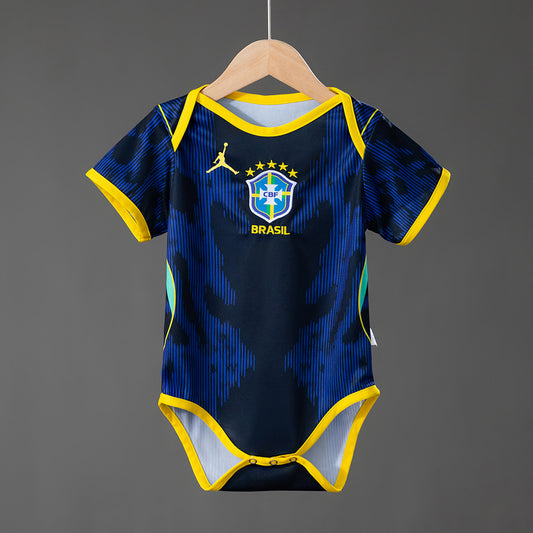 Brasil 26/27 | Visitante Bebé